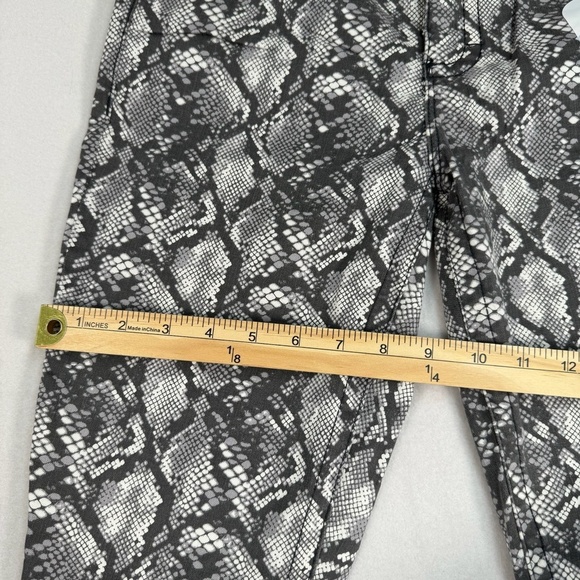 Seven 7 Tummyless Skinny Jeans SZ 4 High Rise Snake Skin NWT - Picture 14 of 16
